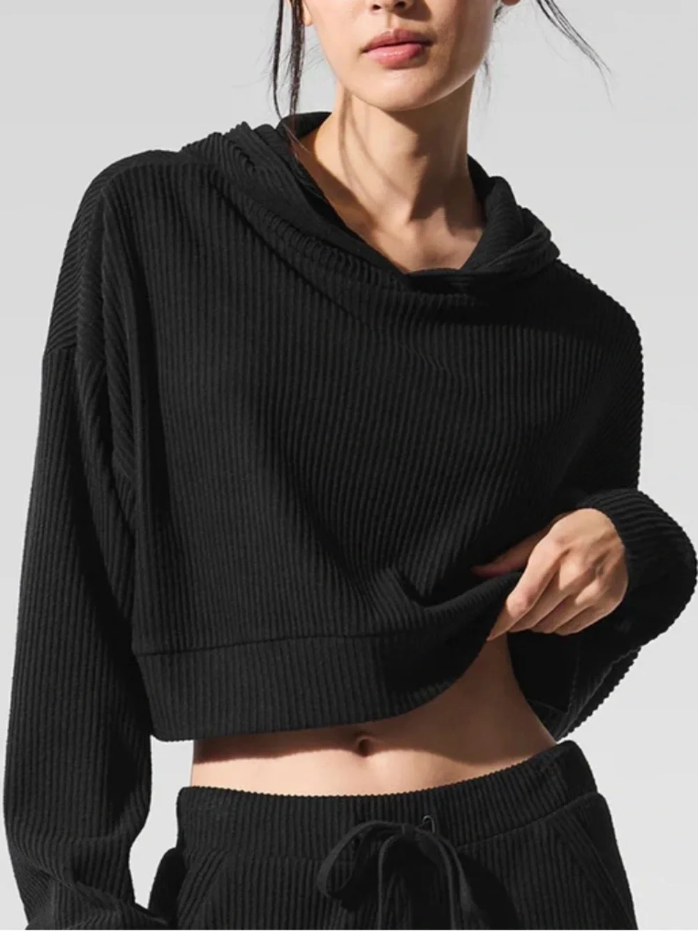 ALO Yoga Black Cropped Ribbed Hoodie.Size small